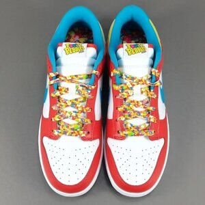 The Nike Dunk Craze: Classic Returns, Trend Endures